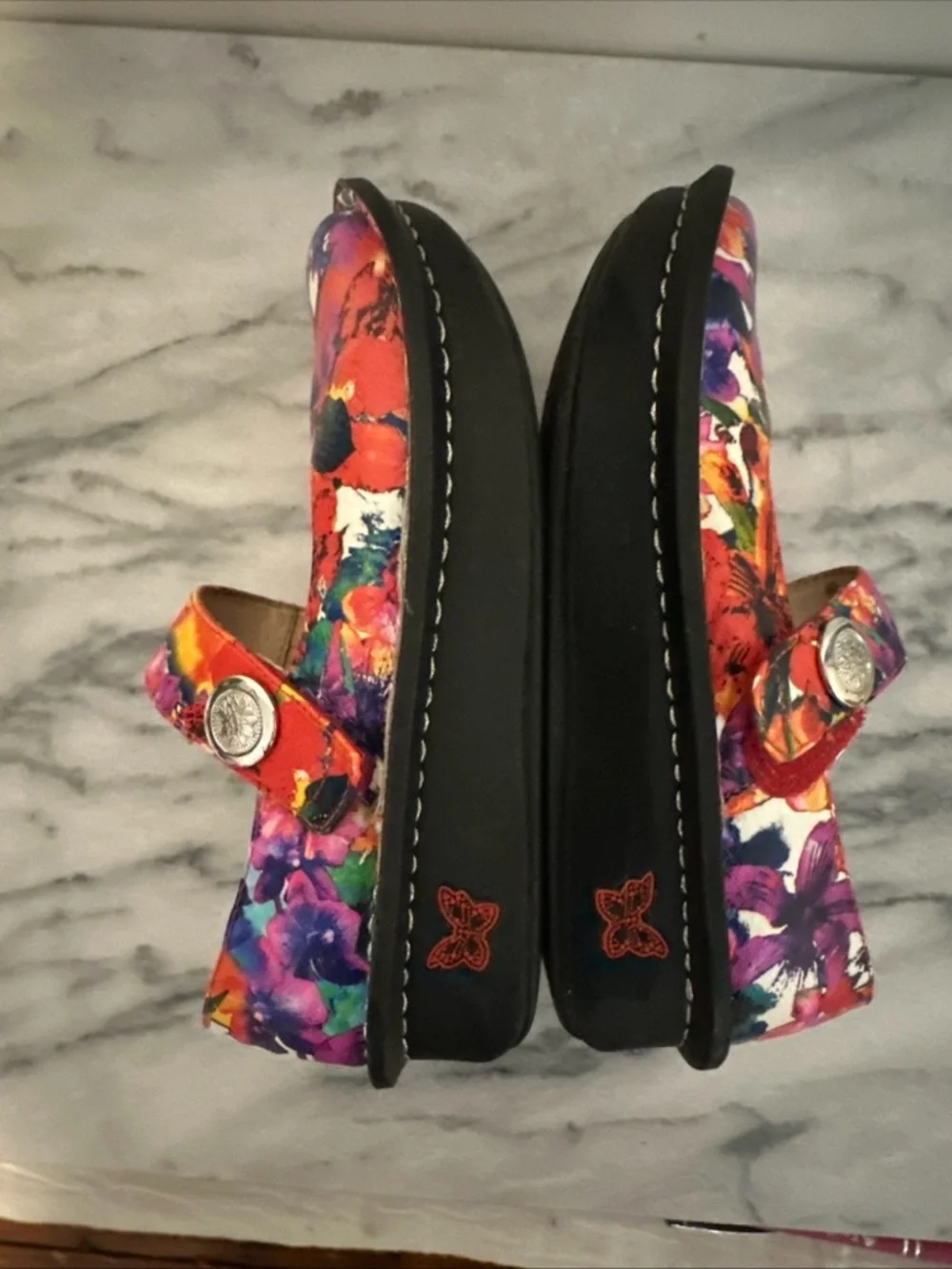 Alegria Floral Mary Jane Shoes in Bright Multicolr size 36